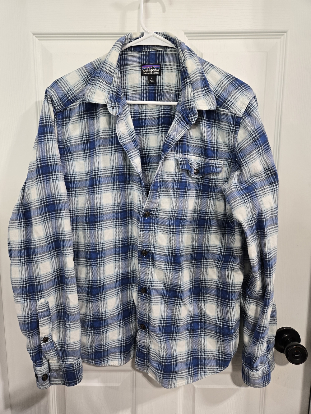 Patagonia Men's Blue & White Plaid Flannel Shirt